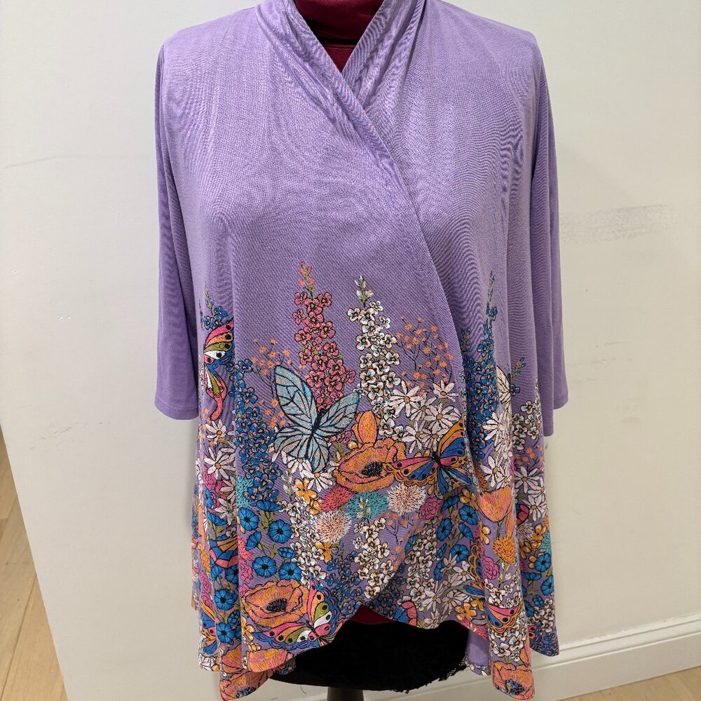 🎁 Sale! Handpainted lavender swing jacket, elbowlength sleeves, fits any size!
